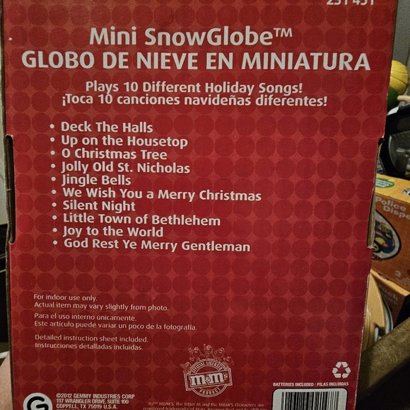 Christmas M&M Collectable - Picture 3 of 3